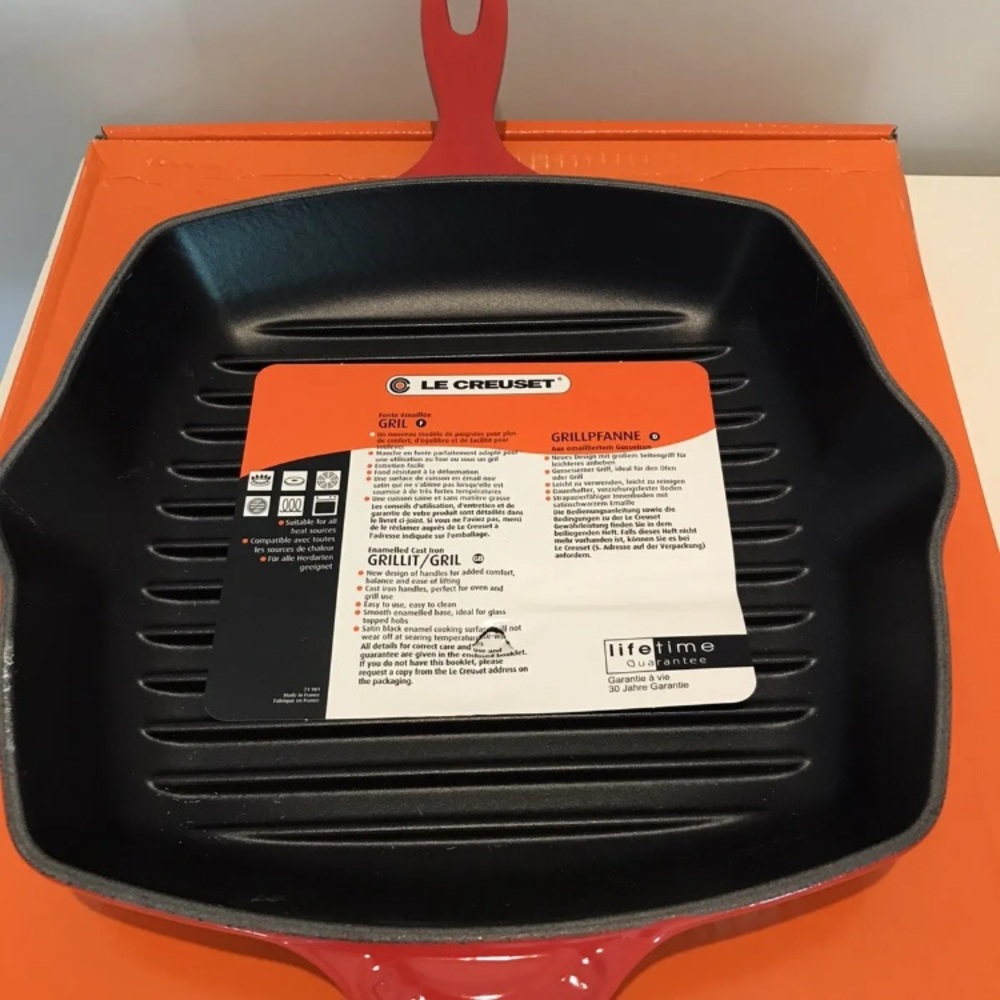 New Le Creuset Square Grill Skillet. Color- Cerise. 
Size- 10 1/4 inches. - Picture 4 of 6